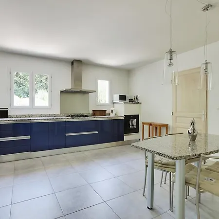 House With A Pool Near Saint-paul-de-vence Villa